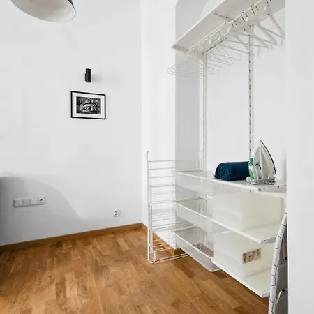 Metro Centrum Cosy Studio *